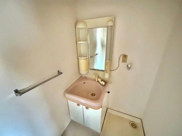 ハイツ西庄の洗面所