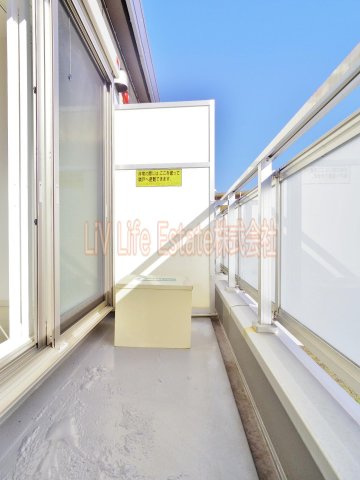 東村山市諏訪町１丁目の賃貸マンションのバルコニー