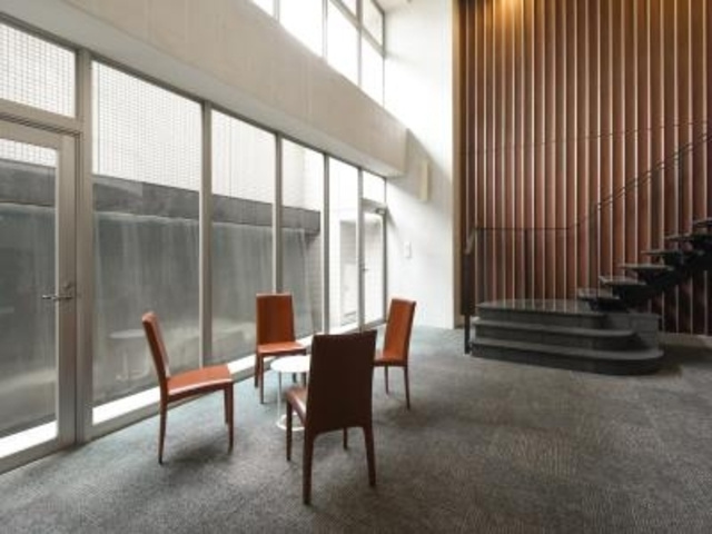 品川区東品川３丁目の賃貸マンションのエントランス