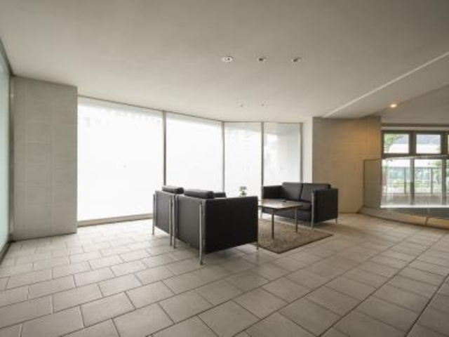 品川区東品川３丁目の賃貸マンションのエントランス