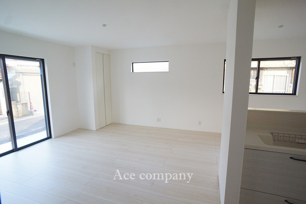 【居間・リビング】の画像