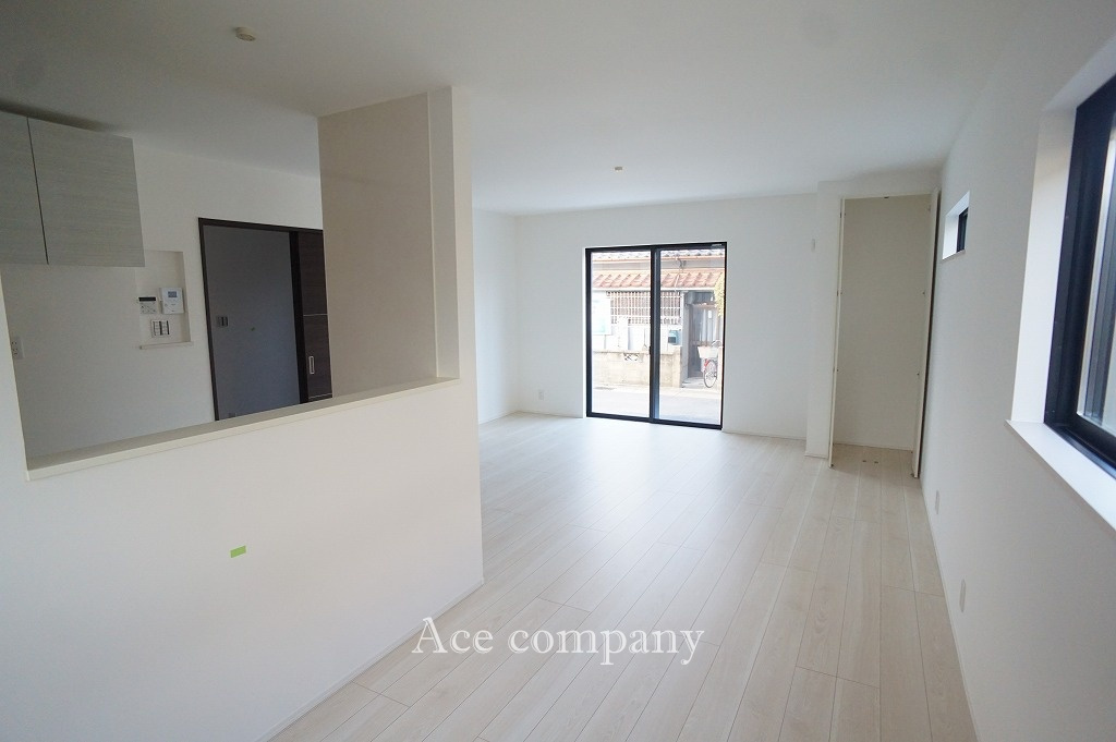 【居間・リビング】の画像