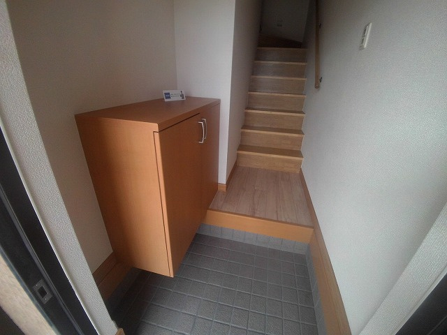 アムール魚住の玄関