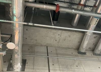 【バルコニー】 | ステーションスカイタワー小田急相模原 | バルコニーは、室外の専用スペースのうち、「屋根がなく開放された空間」であるものを指します。ベランダより広いタイプのものが多く、日当たりもよいため家庭菜園などを楽しみたい人にとって適した環境となります。