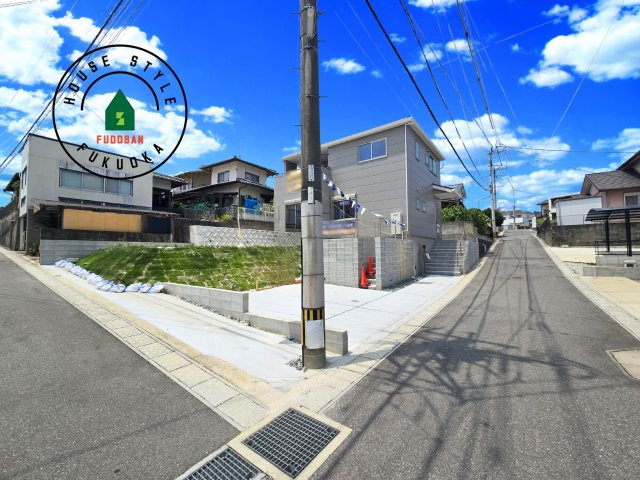 大野城市中3丁目第1-1棟（1号棟）の前面道路含む現地写真|見学の時間などお気軽にお問い合わせ下さい。