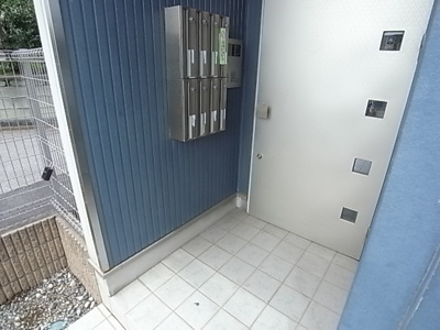 【エントランス】 | コンプリート | 毎日通るエントランスはこのようになっています