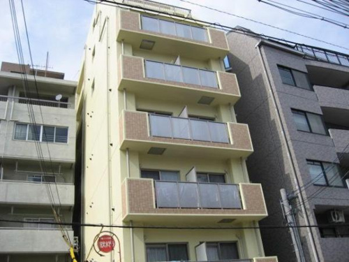 オートロック・防犯カメラ付きで安心！