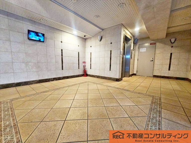 ランデージ南六甲のエントランス