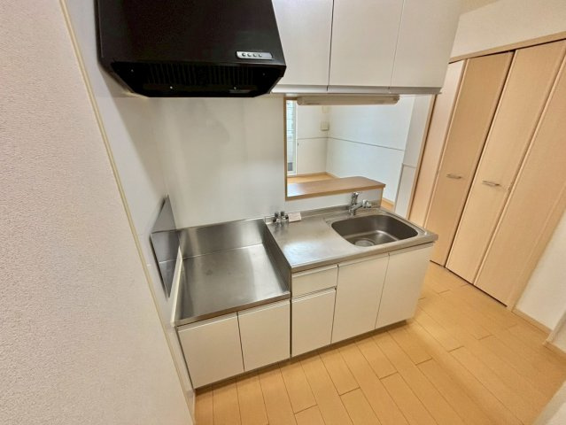 リジュール南条のキッチン