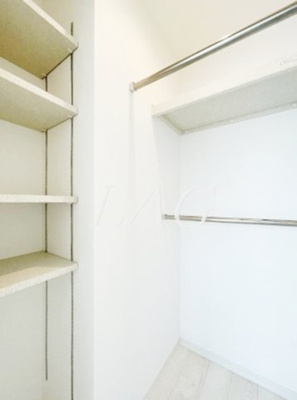 【収納】 | ミハス目白 | ウォークインクローゼットです。