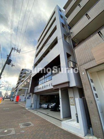 ピュア神戸の外観