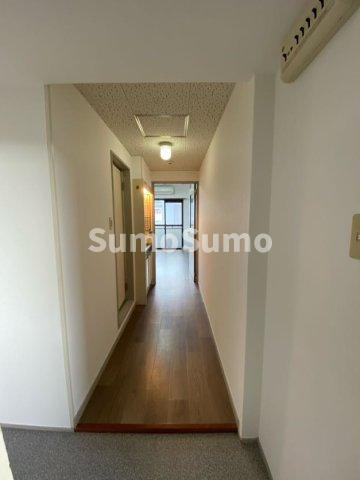 ピュア神戸の玄関