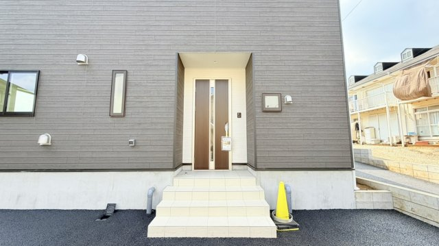 【玄関】 | 伊勢原市沼目５丁目　全２棟　新築住宅
