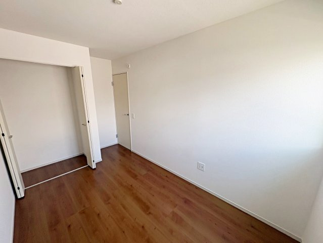 羽束師古川町1号棟