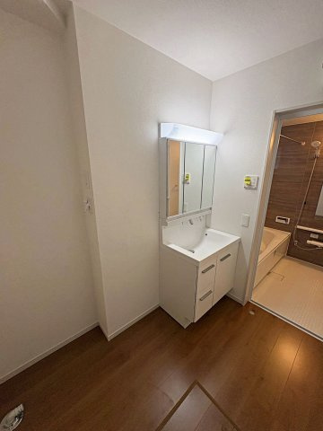 羽束師古川町1号棟