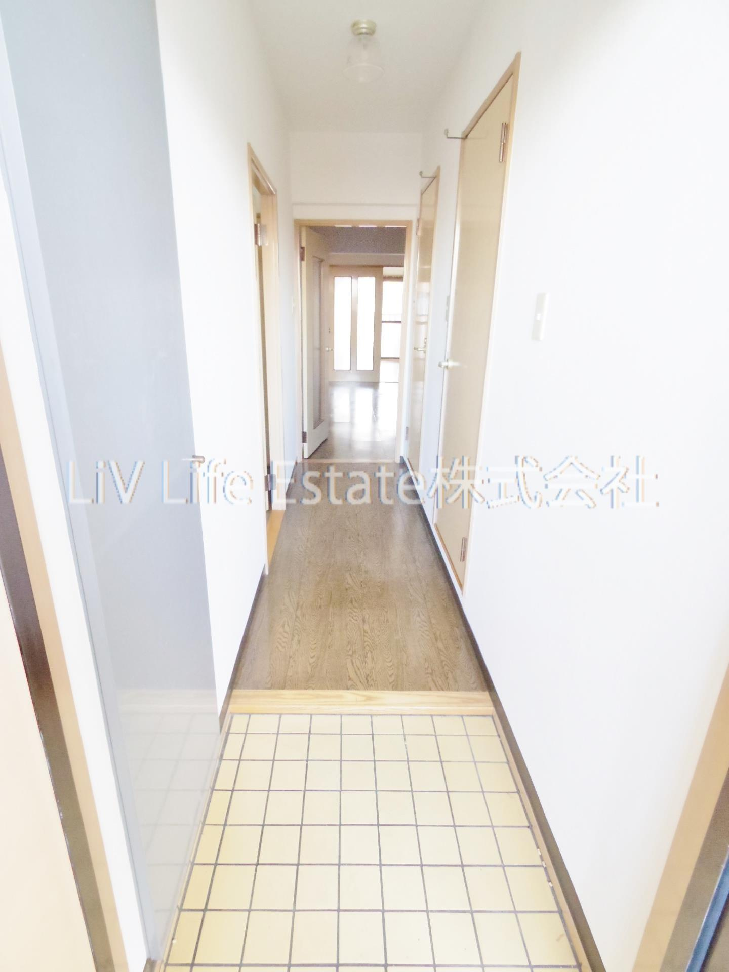 クレールはけの原の玄関|同仕様写真