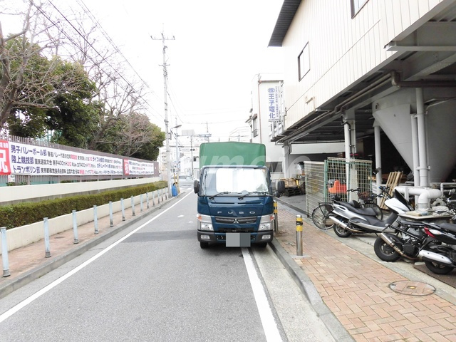 リブリ・シャドゥールのその他|物件前の通りです☆