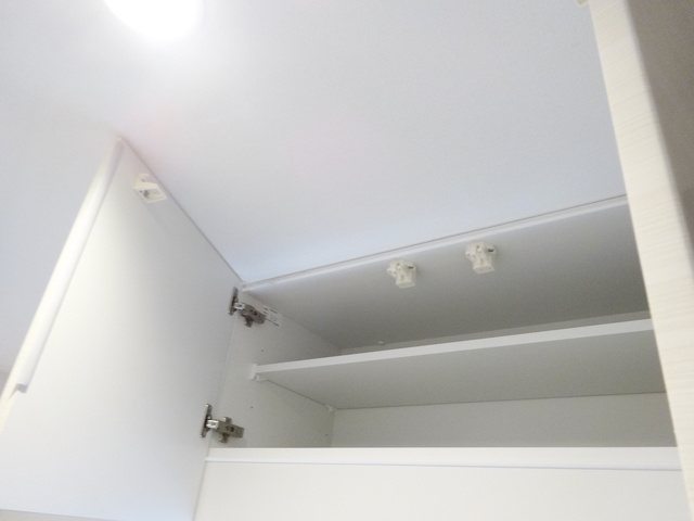 リブリ・シャドゥールの収納|キッチンの上収納です♪