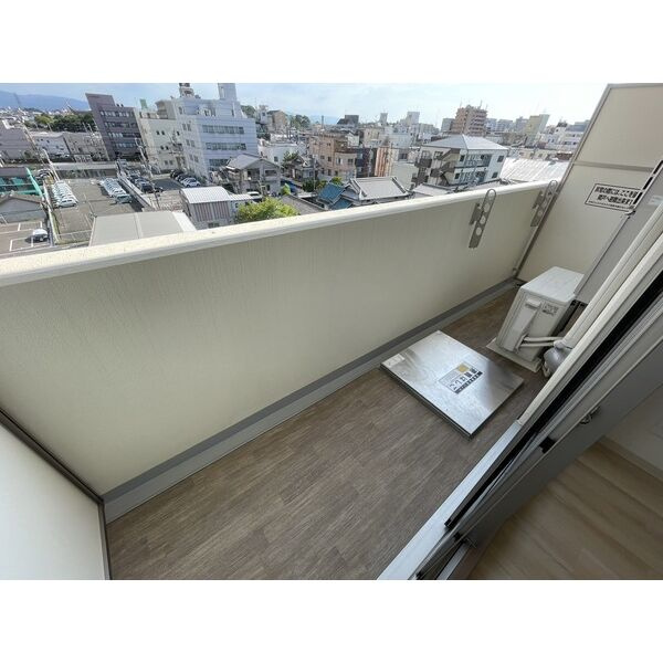 FREEDOM residence藤井寺岡のバルコニー