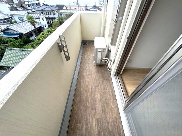 FREEDOM residence藤井寺岡のバルコニー