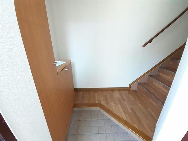 オーブリー　T・Yの玄関