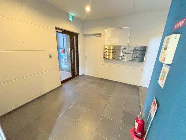 アヴァンス淡路のロビー