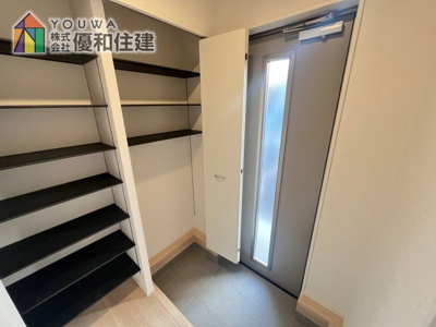 【玄関】 | 新築戸建　神戸市王塚台７丁目