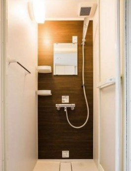【シャワールーム】 | QUQURI Tokyo Shinjuku