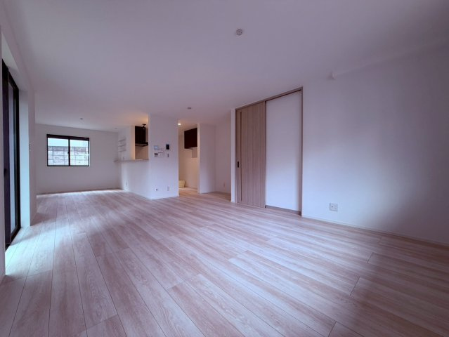 【キッチン】 | 練馬区南大泉５丁目　新築戸建て | （建築中）人気の対面式キッチンはビルトイン食洗器・浄水器付