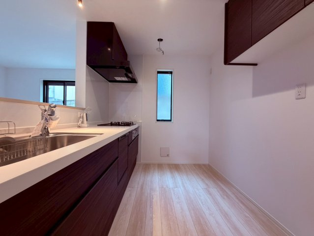 【洗面所】 | 練馬区南大泉５丁目　新築戸建て | （建築中）ゆとりある洗面所は入浴時の脱衣もゆとりがあります