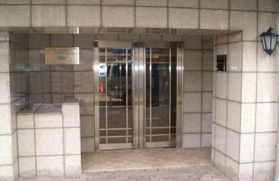 【エントランス】 | ロイヤルアメニティー巣鴨