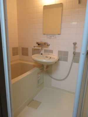 【浴室】 | メゾン西山 | 別のお部屋の参考写真となります