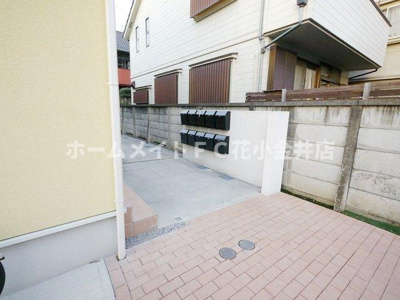 【エントランス】 | ソレイユ壱番館