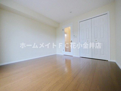 【洋室】 | ソレイユ壱番館