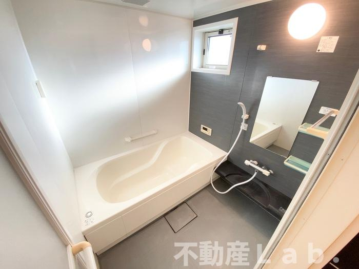 ルミエール野口の浴室