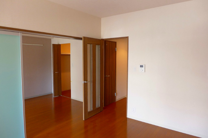 クリア 岩本町の内装