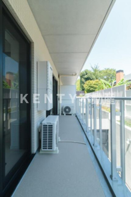 【バルコニー】 | グランステージヒルズ旗の台 | バルコニーからの眺めを楽しみながら食事をしませんか