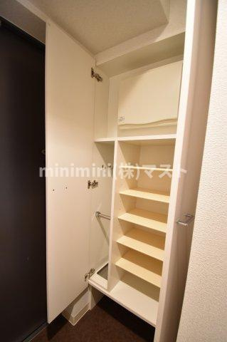 エスリード福島リバーフロントの収納