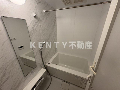 【浴室】 | Ｆｕｕ　Ｏｉｍａｃｈｉ　ｂｙ　ＬＡＴＩＥＲＲＡ | お風呂です