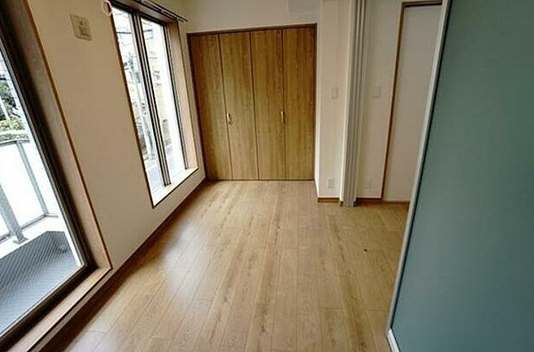 ミュゲ浅草の洋室