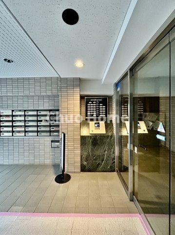 モリス綾瀬の防犯設備|【オートロック】オートロックシステムでセキュリティ充実。当たり前ですが、安全で安心して暮らすのって大事ですよね。お探しのご条件でオートロック付きの物件を探す方も多いですがやはりセキュリティは大事です。