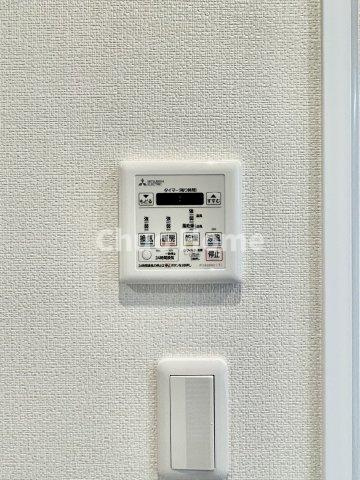 モリス綾瀬の冷暖房・空調設備|【浴室乾燥機】暖房・冷風・換気・乾燥が可能です。毎日を快適に過ごせるうれしい機能が揃っています。雨の日の洗濯物も安心です。