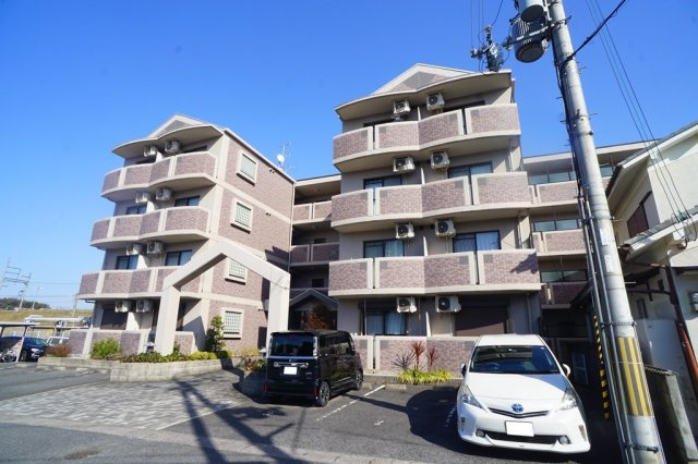 アドレ壱番館の外観