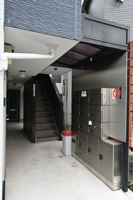 アイコート江古田のエントランス