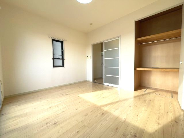 シャトル21の居間・リビング