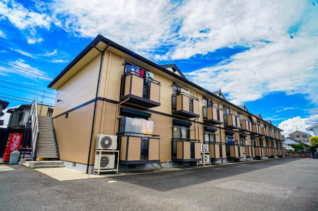 アヴェニューパルの外観