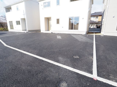【駐車場】 | Cradle garden　瀬上町第２０　２号棟 | ★内覧予約で新米2kg★
