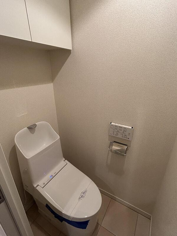 ベルファース本郷弓町のトイレ|温水洗浄便座です。※別室参考写真