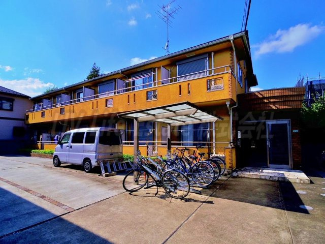 小平市学園東町３丁目のアパート