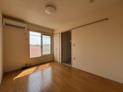 【居間・リビング】 | プレザントヒル  | ※別号室参考写真